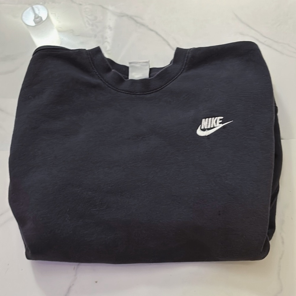 Navy Nike Sweatshirt